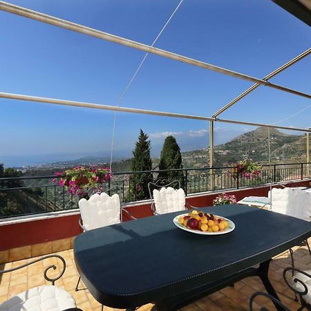 Terrazza Sull'Etna Holidays Apartment Taormina Dış mekan fotoğraf