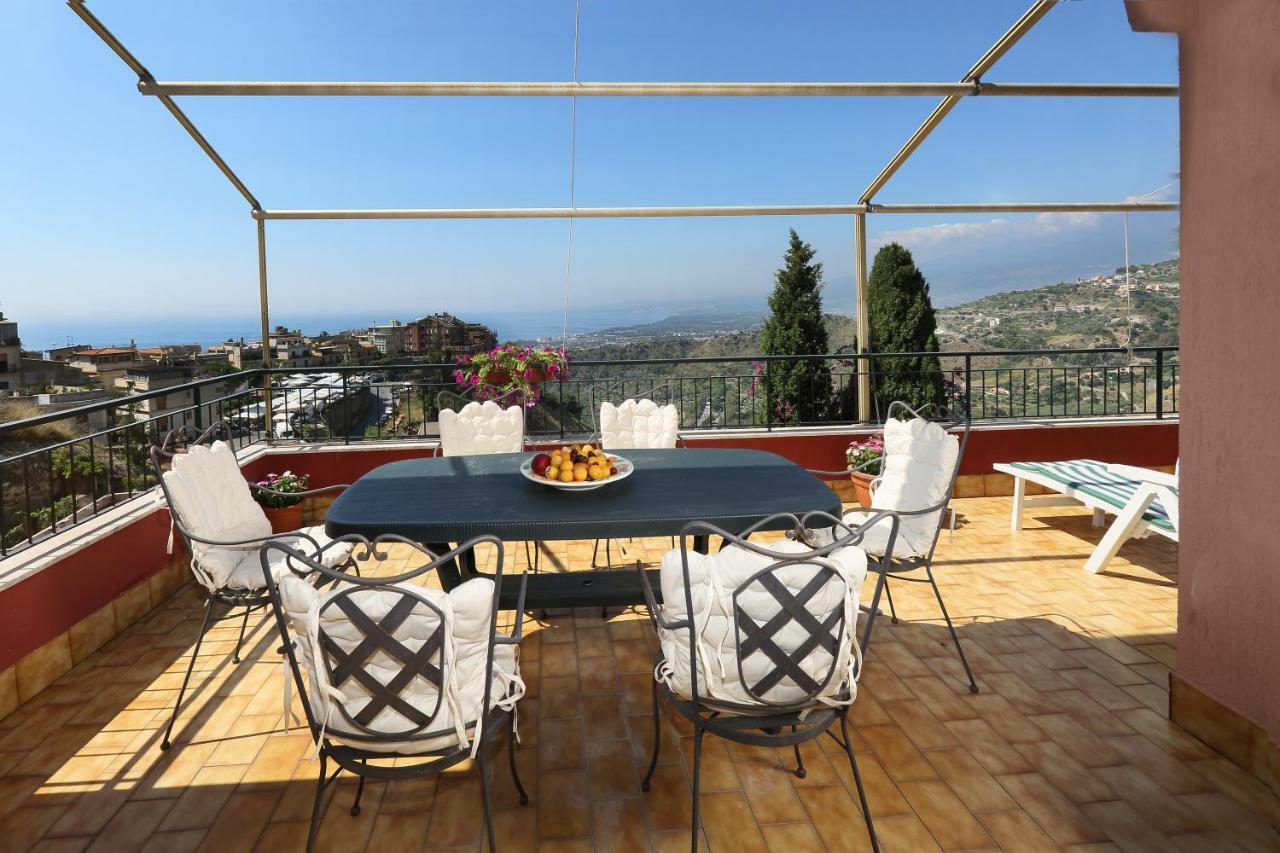 Terrazza Sull'Etna Holidays Apartment Taormina Dış mekan fotoğraf